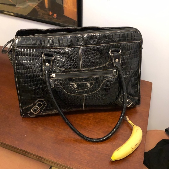 All Day Essentials Purse - Picture 6 of 6